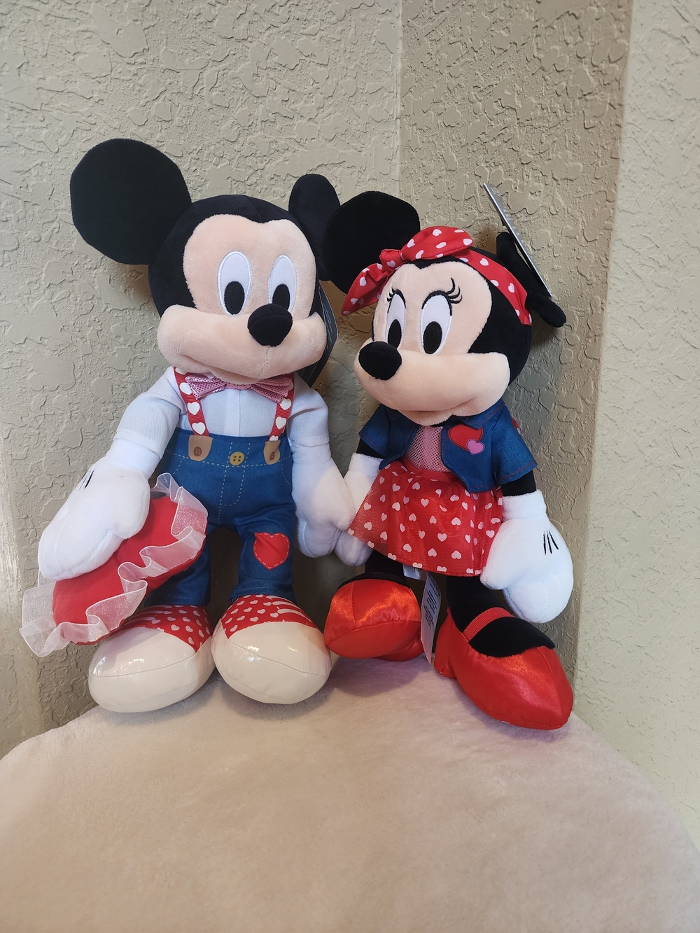 Disney Mickey & Minnie Plush Pair - Red, Black, White